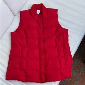J Jill 80% DOWN filled, Quilted RED Vest with Stand-Up Collar. Petite XL.